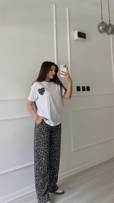 Füme Leopar Desenli Pantolon Ve Kalpli Tişört Takım