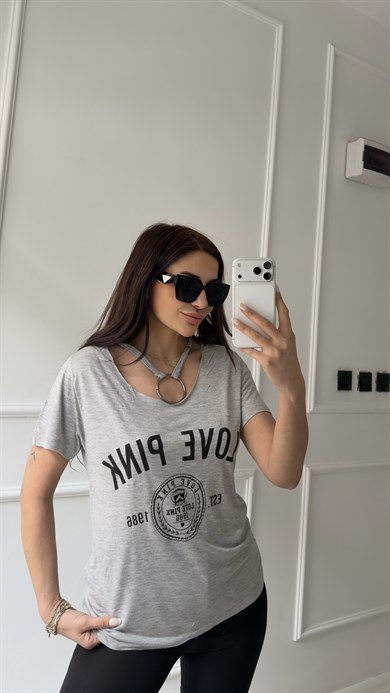 Halka Detaylı Gri Love Pink Baskılı Tişört