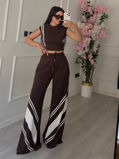 Kahverengi Şerit Desenli Crop Bluz Takım