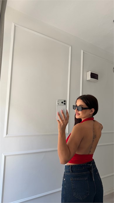 Kırmızı Esnek Sandy Halter Yaka Bluz