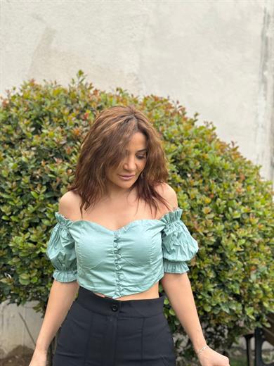 Mint  Düğme Detaylı Tasarım Crop 