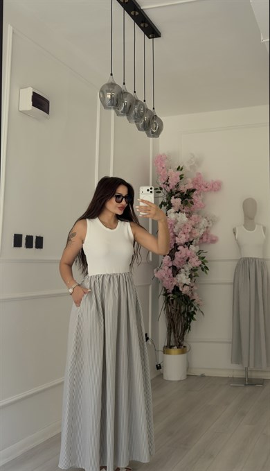 Örme Üstlü Ve Gri Çizgili Poplin Etekli Elbise