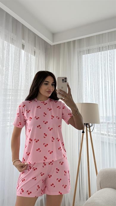 Pembe Premium Kalite Kısa Kollu Kiraz Desenli Pijama Takımi