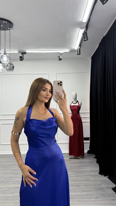 Sırt Detaylı Saten Uzun Elbise-Mavi