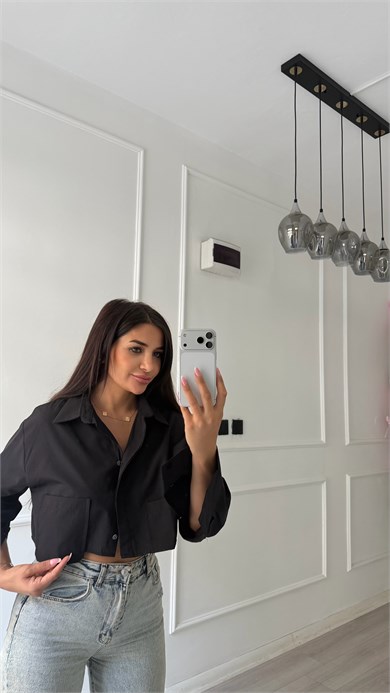 Siyah Çift Cepli Kısa Boy Oversize Gömlek