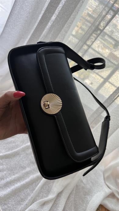 Yedek Askılı Siyah Deri Omuz Çantası Kadınlar için Küçük Sığır Derisi Çapraz Askılı Çanta Moda Kapaklı Cüzdan Kadın Zarif El Çantası