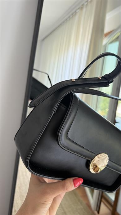 Yedek Askılı Siyah Deri Omuz Çantası Kadınlar için Küçük Sığır Derisi Çapraz Askılı Çanta Moda Kapaklı Cüzdan Kadın Zarif El Çantası
