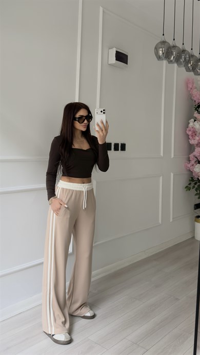 Yandan Çizgi Detaylı Bej Eşofman