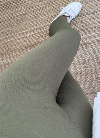 Sporcu Fitilli Yüksek Bel Dikişsiz Örme Fitilli Tayt-Yeşil 