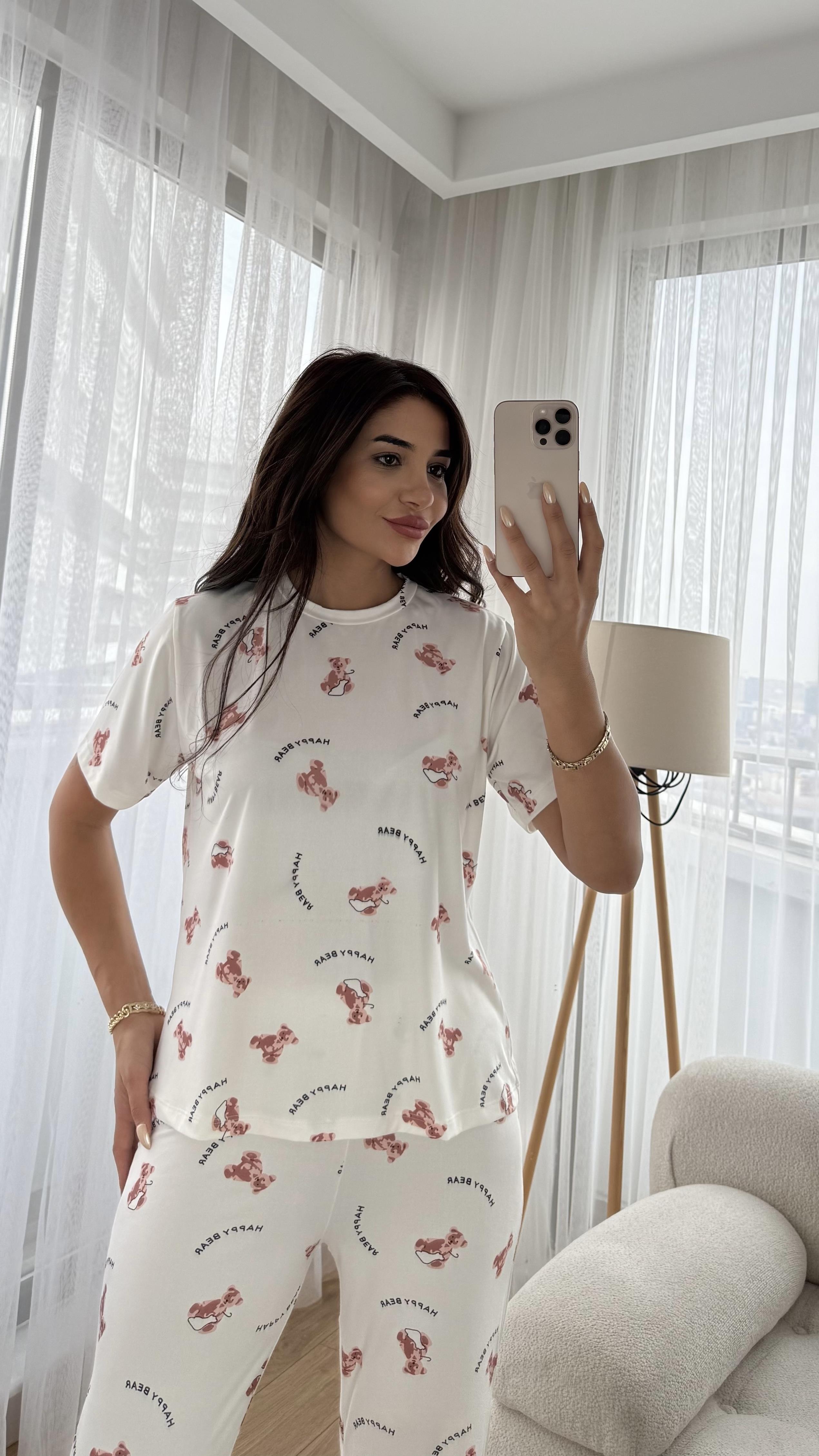 Beyaz Premium Kalite Kısa Kollu Ayıcık Desenli Pijama Takımı