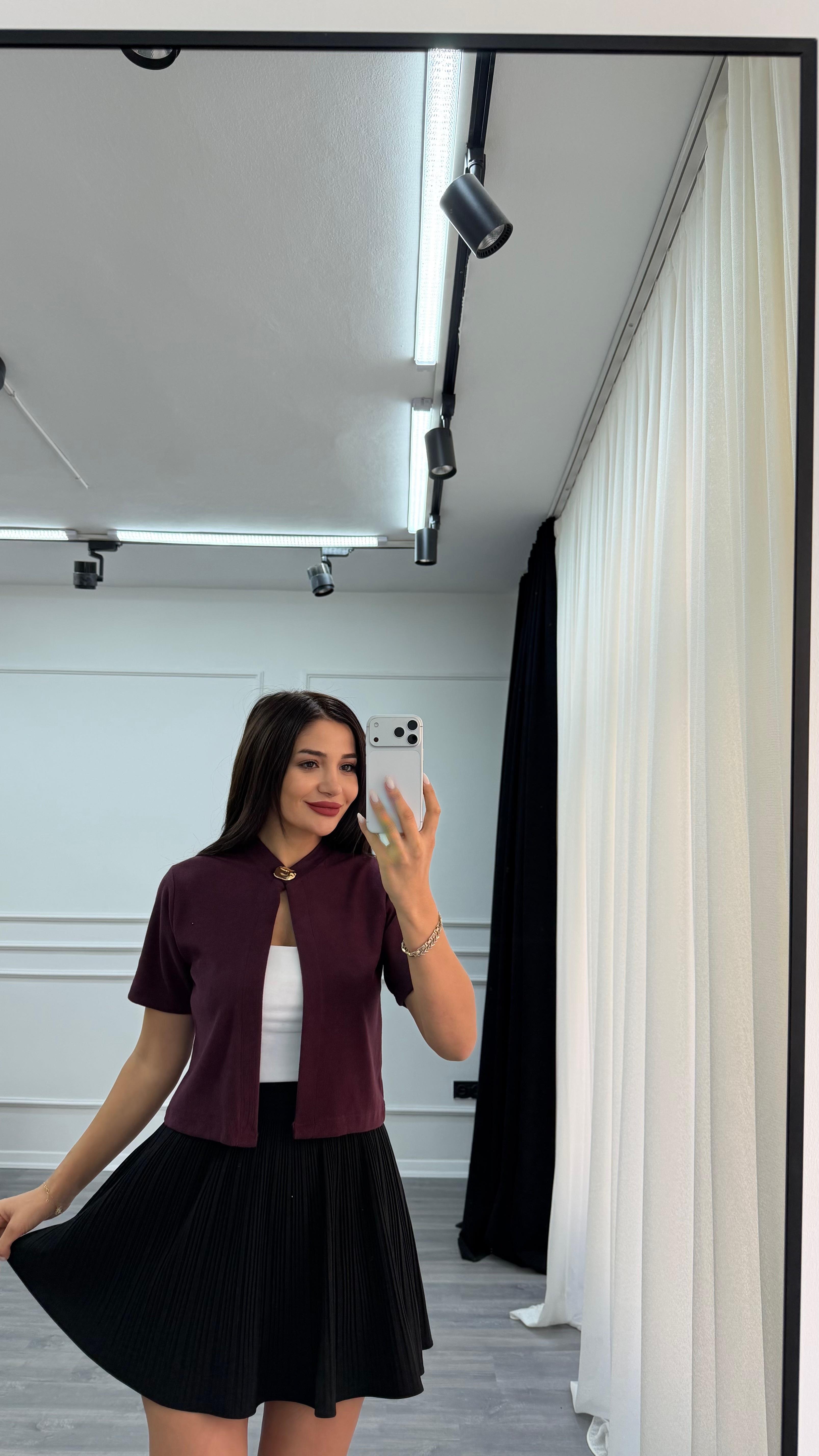 Bordo Önden Düğme Detaylı Örme Bluz