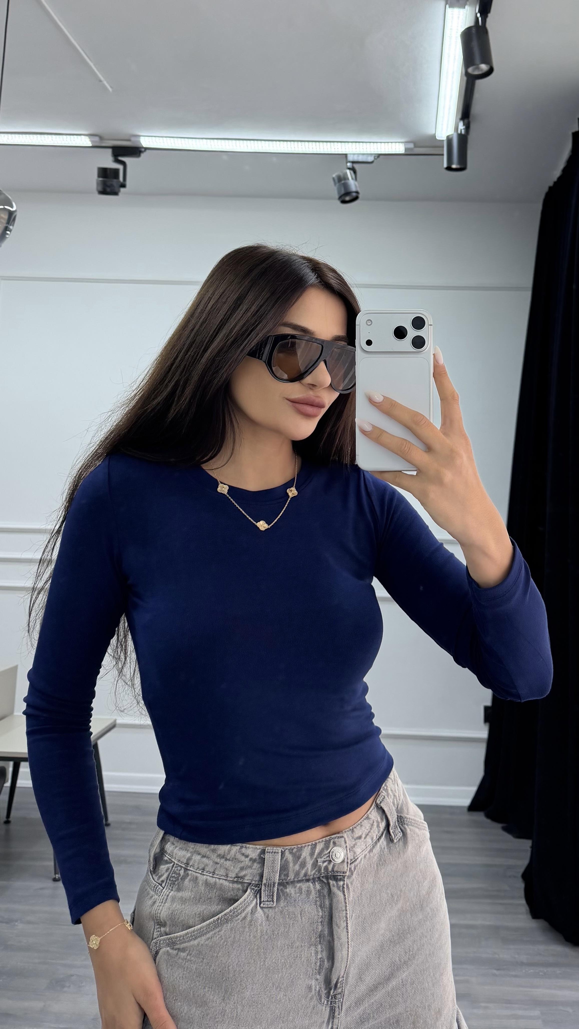 Lacivert Beyaz Uzun Kollu Parmak Geçmeli Bluz Esnek Kumaş