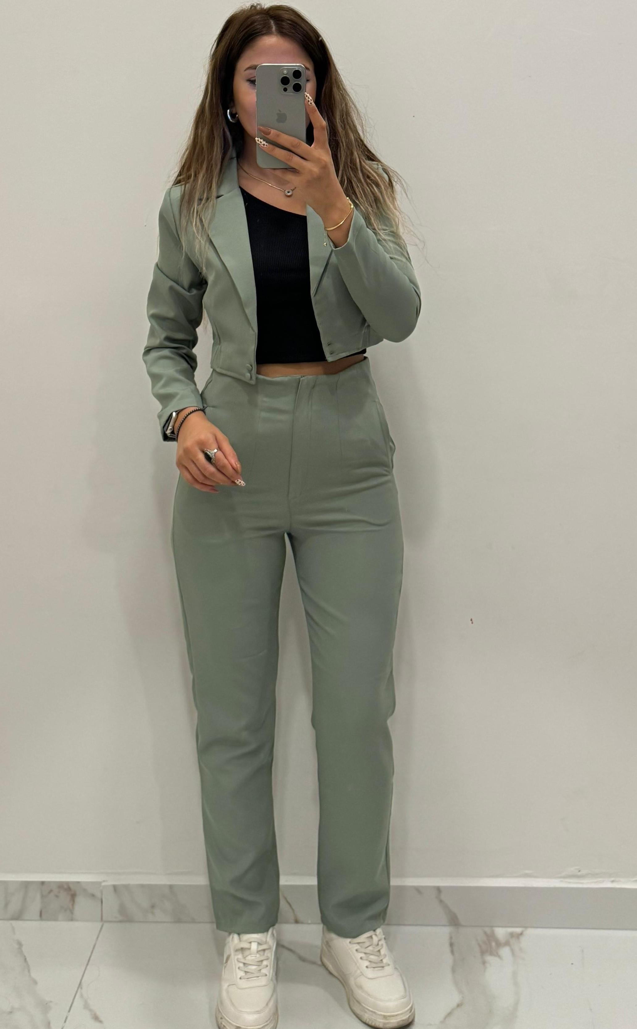 Yeşil Pantolon Crop Ceket Takım