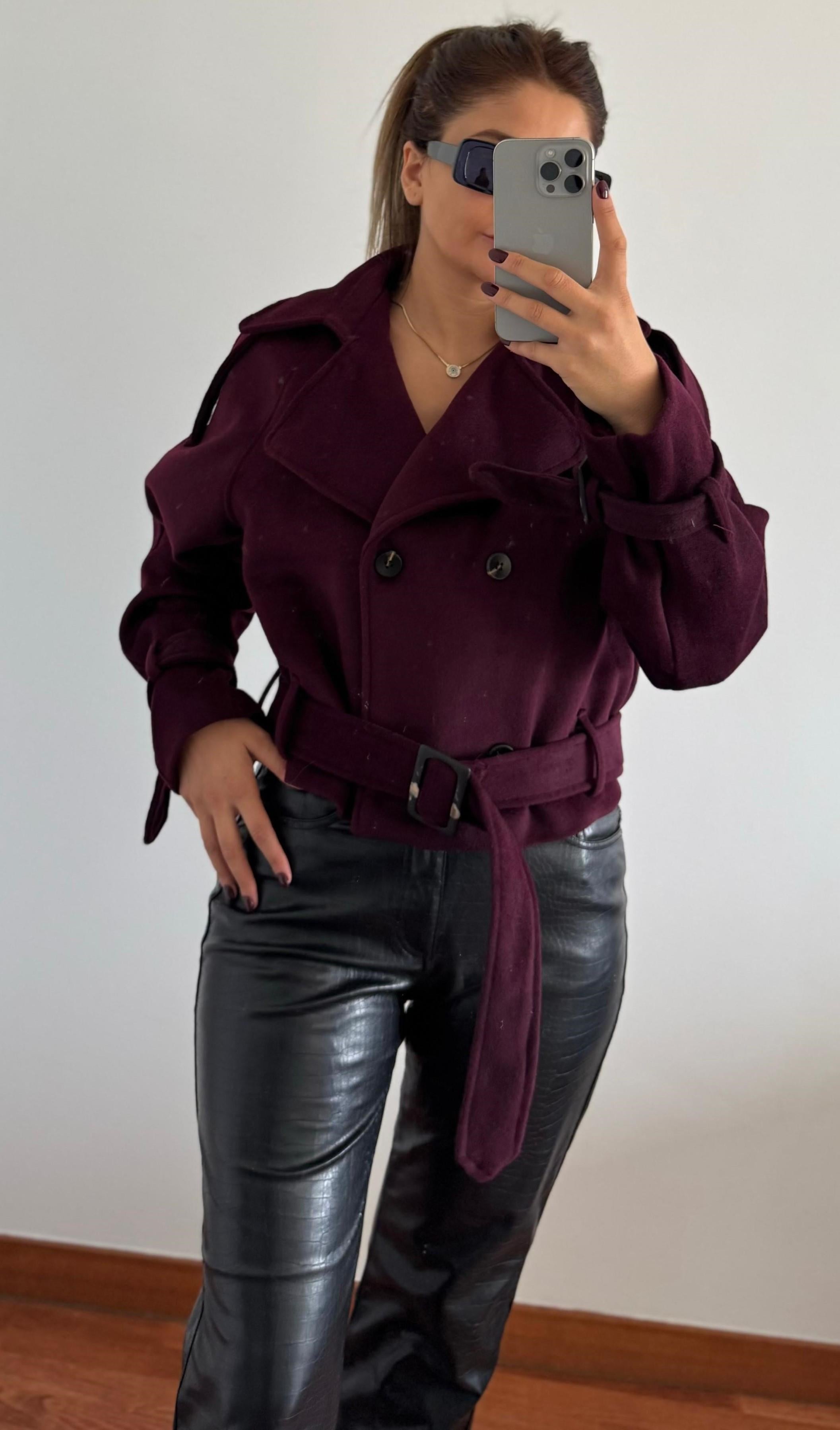 Yumuşak Dokulu Mevsimlik Kısa Oversize Kaşe Kaban-Bordo