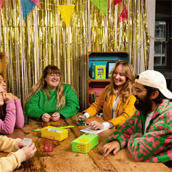 Big Potato Games - Dumb Questions To Ask Your Friends Kutu Oyunu