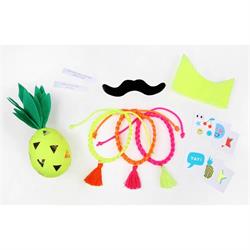 Meri Meri - Pineapple Surprise Balls - Ananas Süpriz Toplar