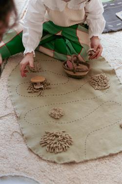 Green toy set, Snail