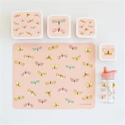 Amerikan Servis, Butterflies