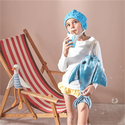 Meri Meri - Köpekbalığı Sırt Çantası - Shark Backpack