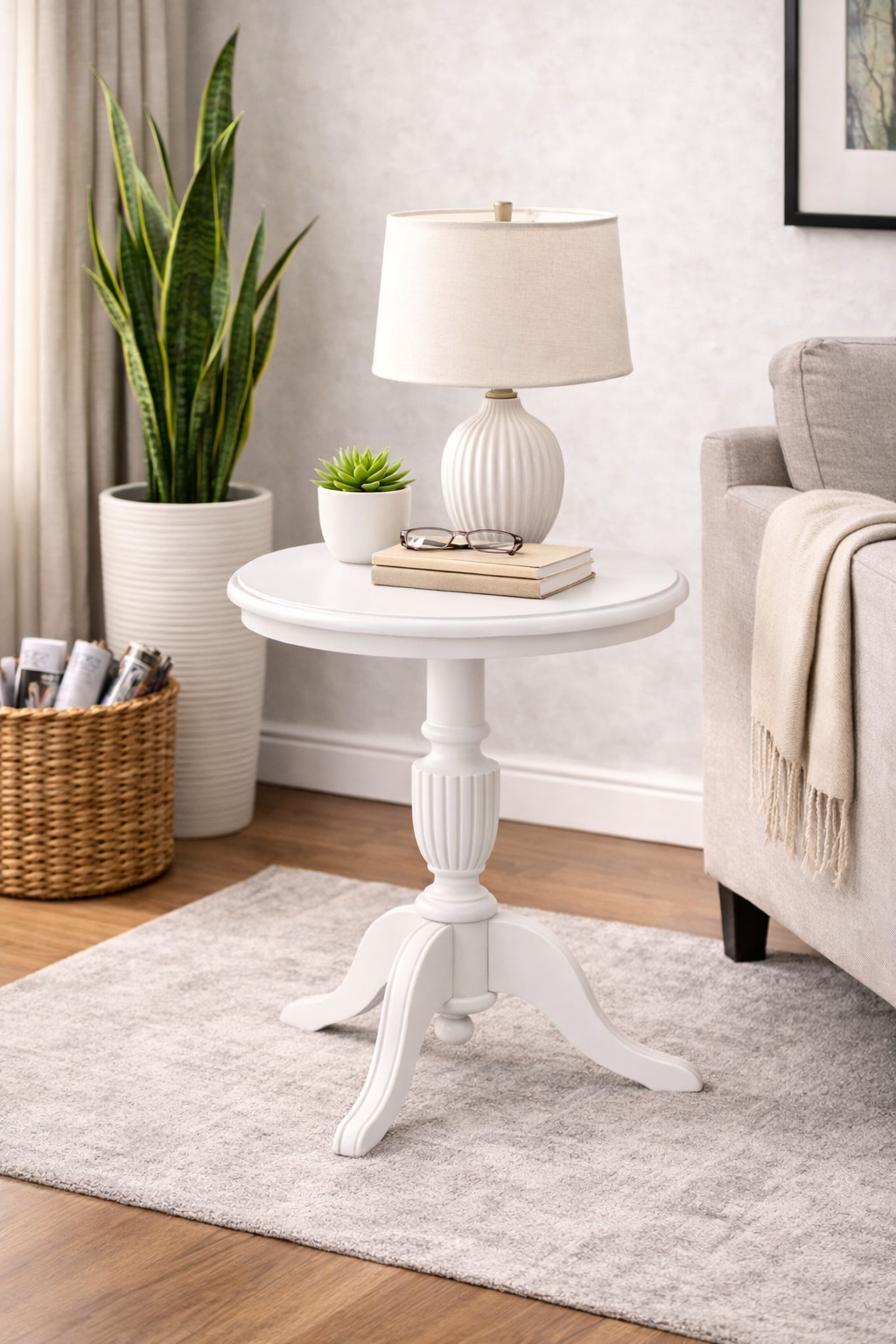 Ahşap Fiskos Sehpa – Üç Ayaklı Torna Detaylı Yuvarlak Sehpa – 70 cm