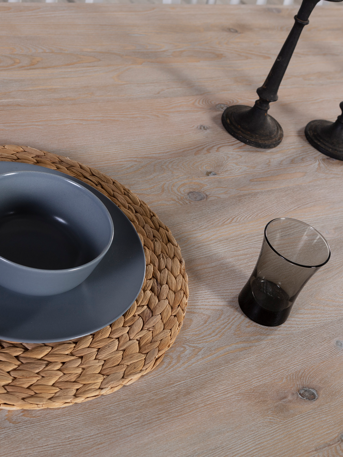 Miranda Doğal Ahşap Torna Ayak 3 Çekmeceli Dikdörtgen Masa Takımı 170x80 cm - 4 Doğal Ahşap Beyaz Renk Sandalye Modern Şık Tasarım