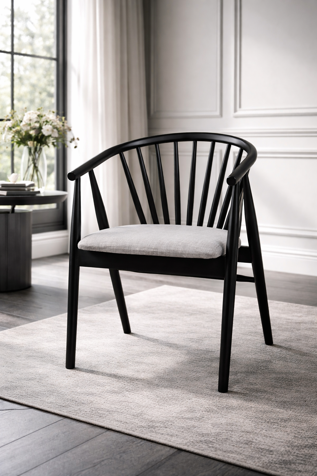 Rizoma Natural Ahşap Siyah Renk Kayın Sandalye Gri Döşemeli Detaylı İşçilik Modern Şık Tasarım