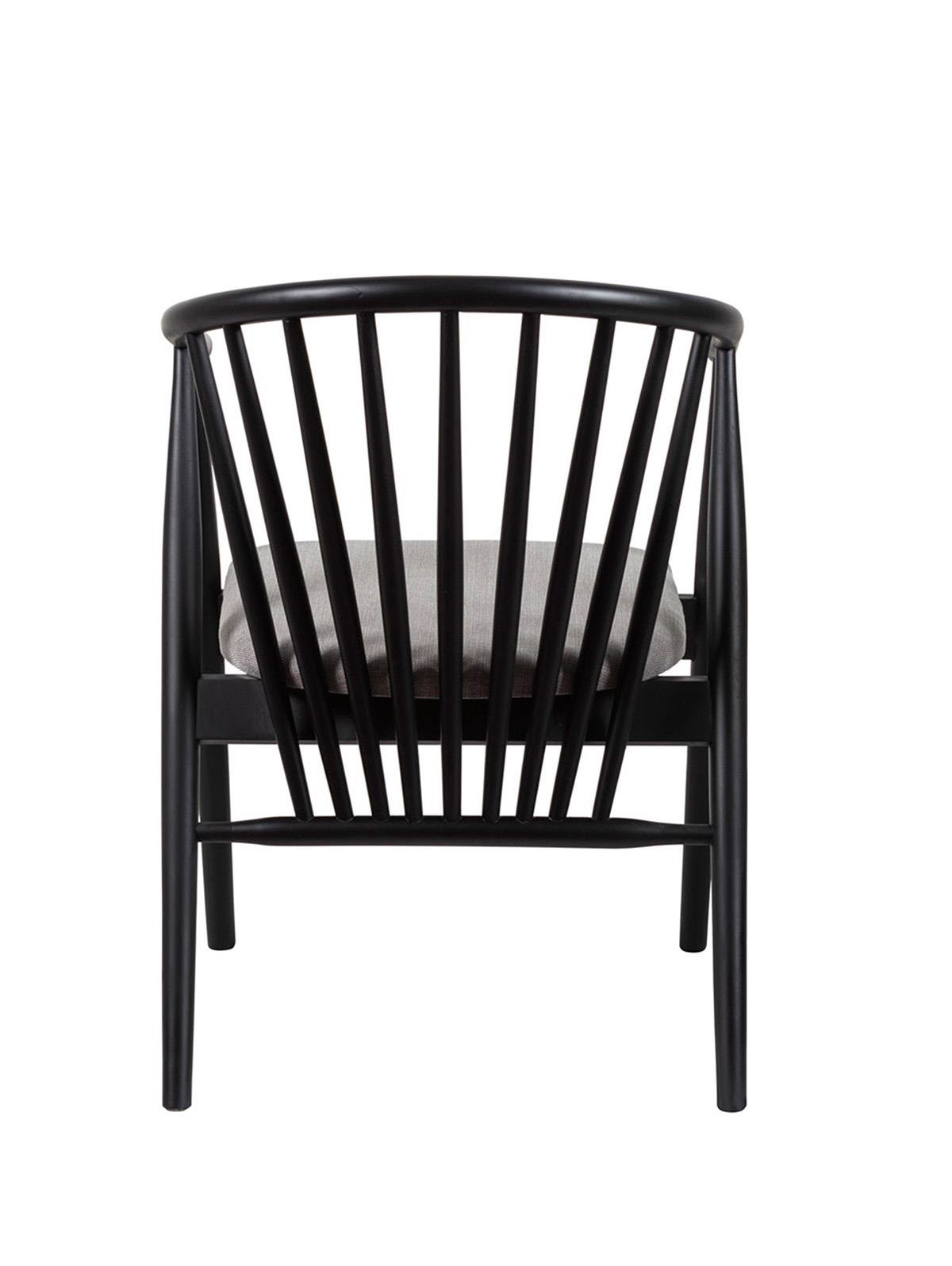 Rizoma Natural Ahşap Siyah Renk Kayın Sandalye Gri Döşemeli Detaylı İşçilik Modern Şık Tasarım