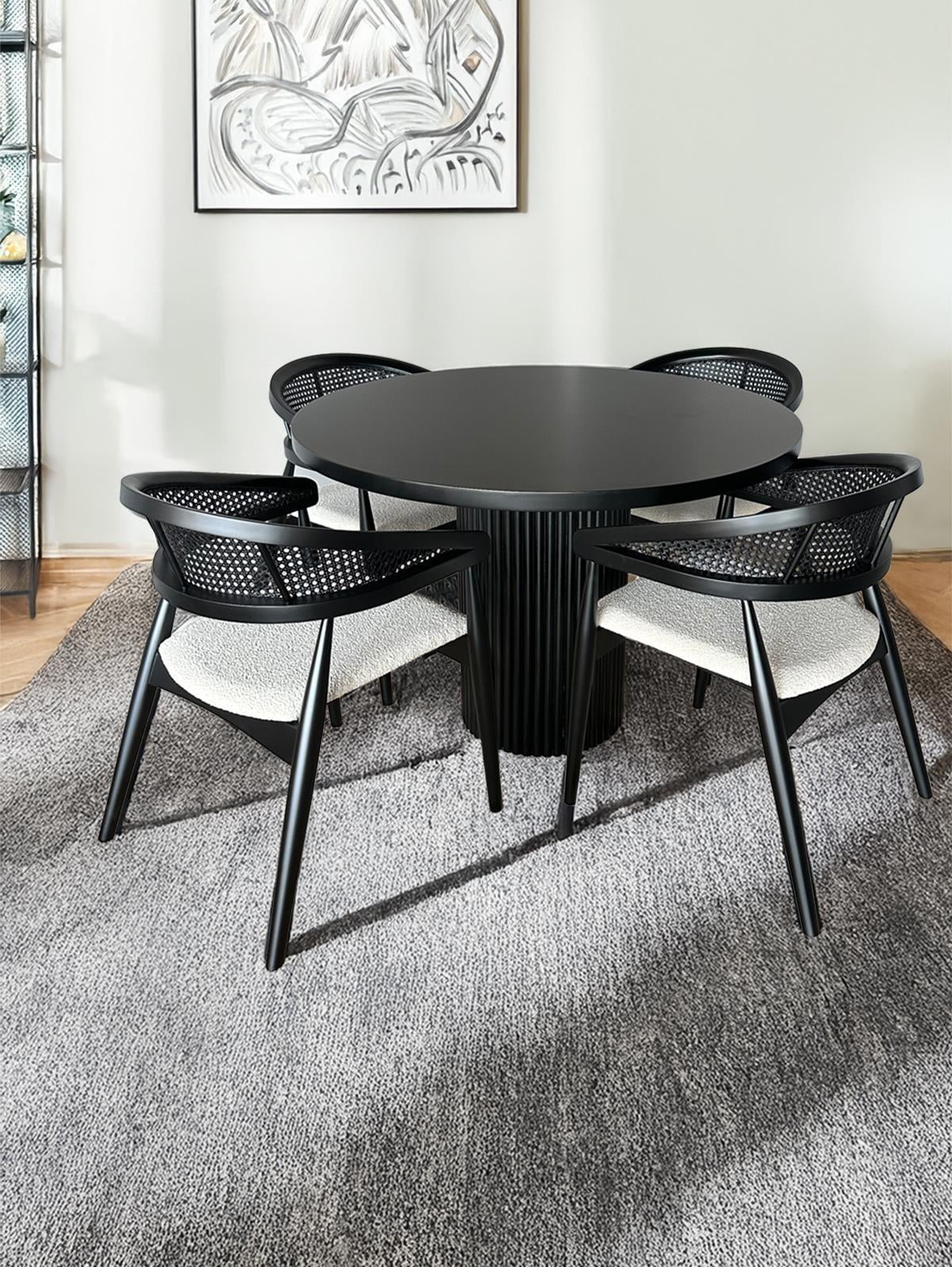 Lora Siyah Renk Yuvarlak Ahşap Masa Takımı 4 Siyah Renk Hazeranlı Ahşap Sandalye Bohem & İskandinav Şık Tasarım