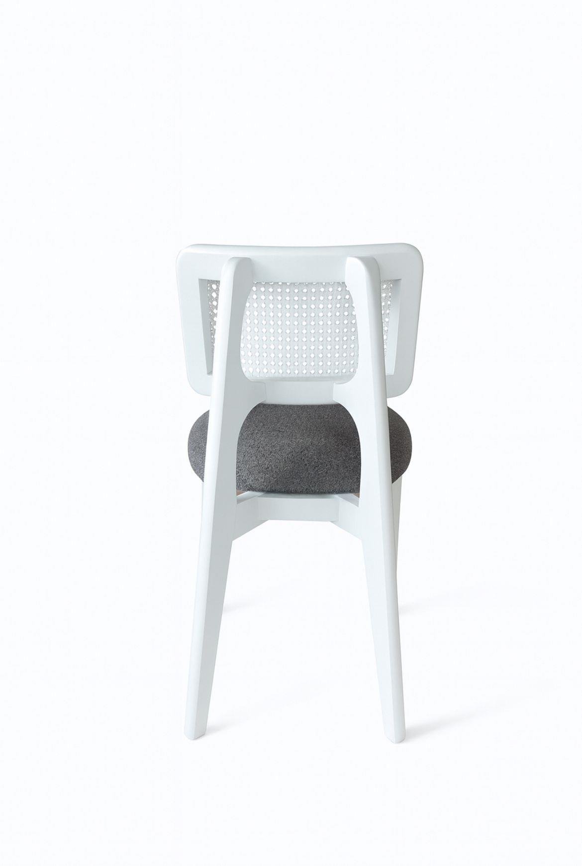 Beyaz Yuvarlak Açılır Masa Takımı 110x110 Cm – Beyaz Hasır Sırtlı İskandinav Tarzı Modern Tasarım - 4 Sandalyeli