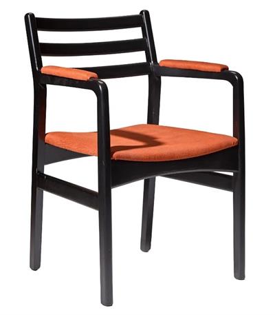 Capri Doğal Ahşap Siyah Renk Kollu Döşemeli Sandalye - Detaylı El İşçiliği