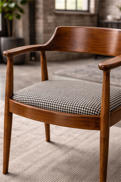 Kerben Natural Ahşap Ceviz Renk Kayın Sandalye Detaylı İşçilik Modern Şık Tasarım