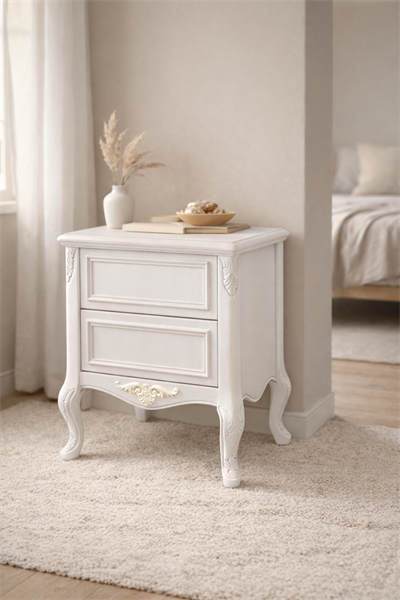 Klasik Beyaz Komodin – 2 Çekmeceli Oymalı Ayaklı Komodin 56x66 cm