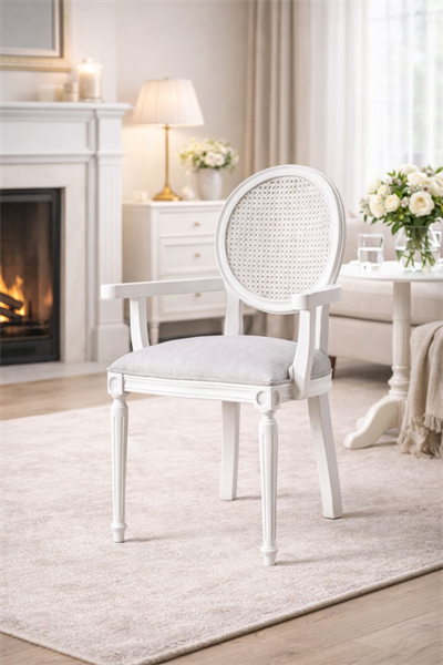 Laub  Doğal Ahşap Kayın Beyaz Renk Hazeranlı Kolçaklı Sandalye Detaylı İşçilik Modern Şık Tasarım