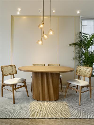 Mila Naturel Renk Oval Ahşap Masa Takımı 80x130 - 4 Adet Naturel Renk Hazeranlı Ahşap Sandalye Bohem & İskandinav Şık Tasarım