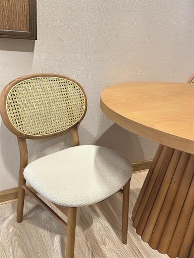 Violet Naturel Renk Yuvarlak Ahşap Masa Takımı 100x100 Cm - 4 Naturel Renk Hazeranlı Sandalye Bohem & İskandinav Şık Tasarım