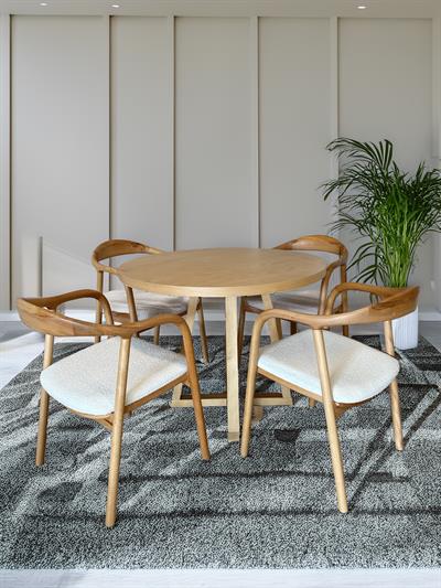 Roma Ahşap Naturel Renk Yuvarlak Masa Takımı 100x100 Cm - 4 Adet Doğal Ahşap Sandalye Bohem & İskandinav Şık Tasarım
