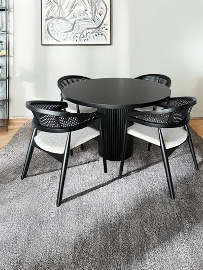 Lora Siyah Renk Yuvarlak Ahşap Masa Takımı 100x100 Cm - 4 Siyah Renk Hazeranlı Ahşap Sandalye Bohem & İskandinav Şık Tasarım