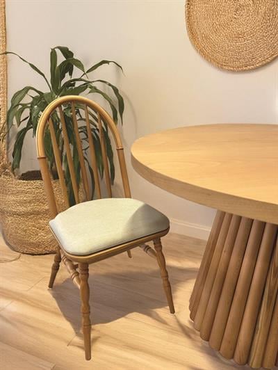 Stella Naturel Renk Ahşap Yuvarlak Masa Takımı 100x100 Cm - 4 Naturel Sandalyeli Bohem & İskandinav Şık Tasarım