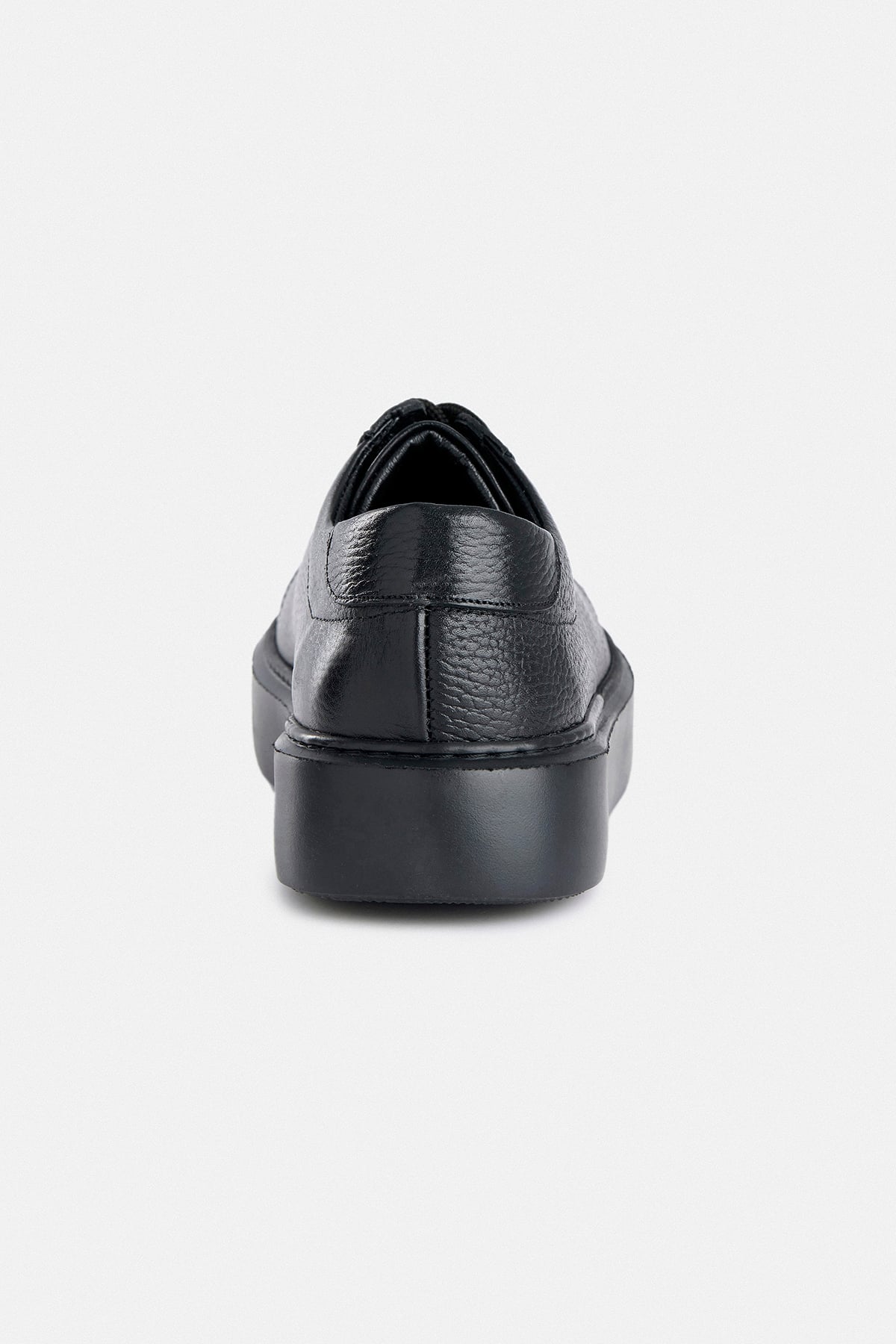 %100 Deri Siyah Bağcıklı Sneaker