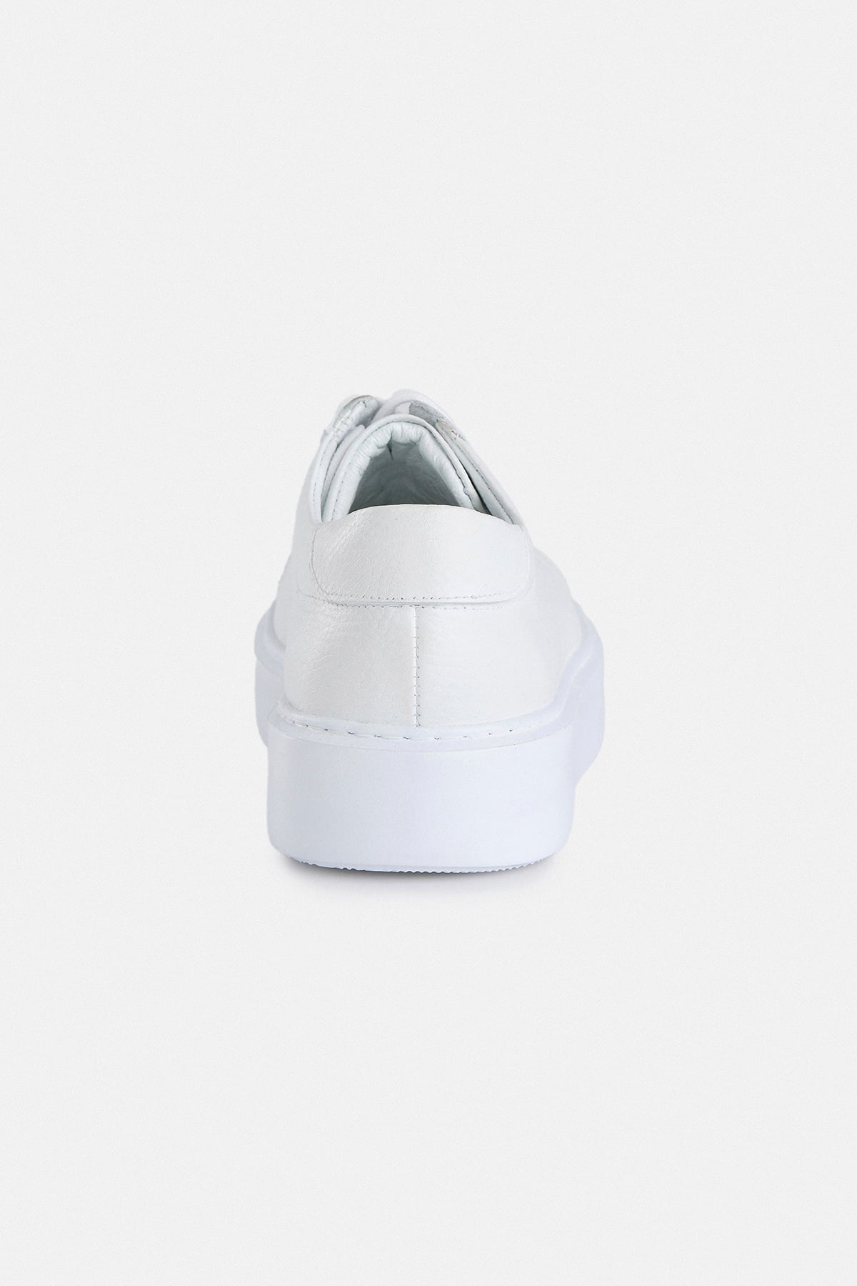 %100 Deri Beyaz Bağcıklı Sneaker