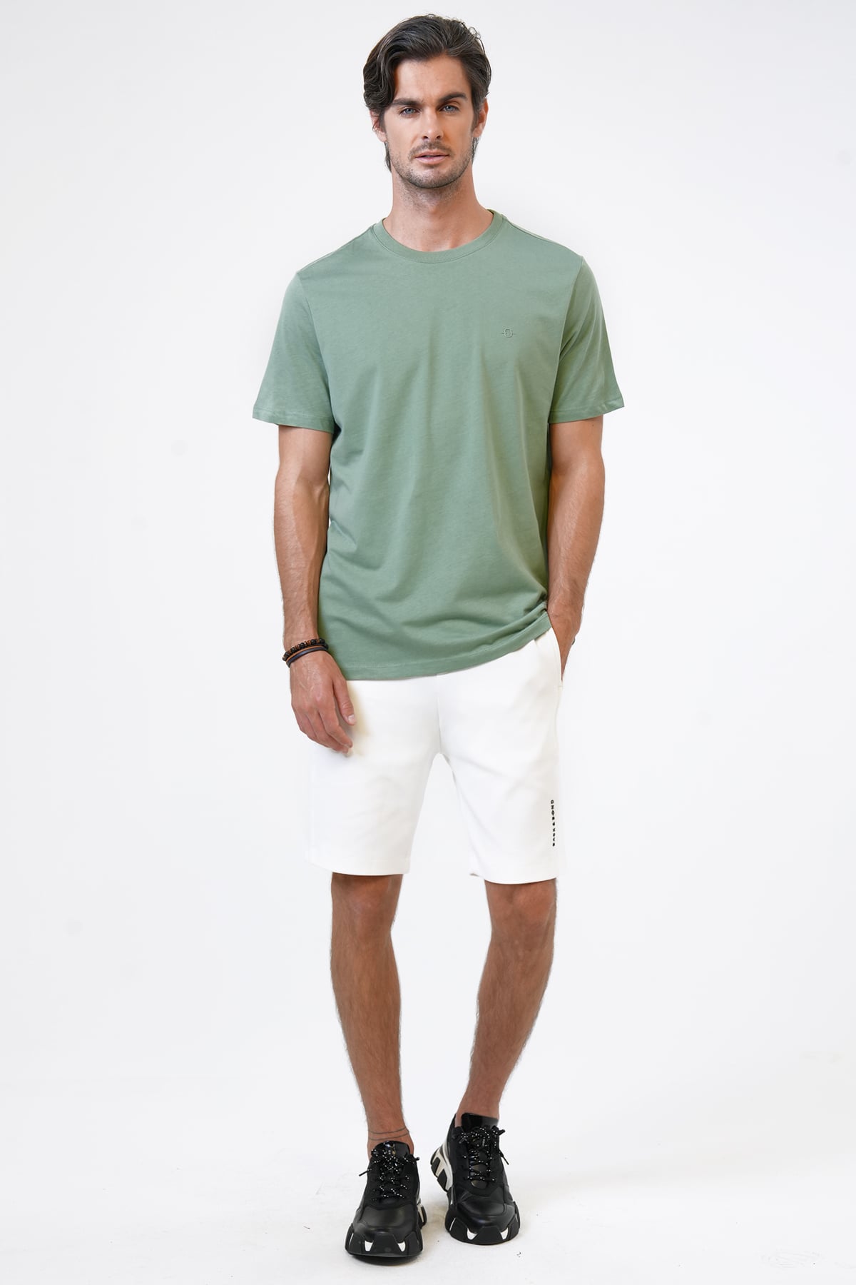 Adaçayı Regular Fit %100 Pamuk Bisiklet Yaka Tişört