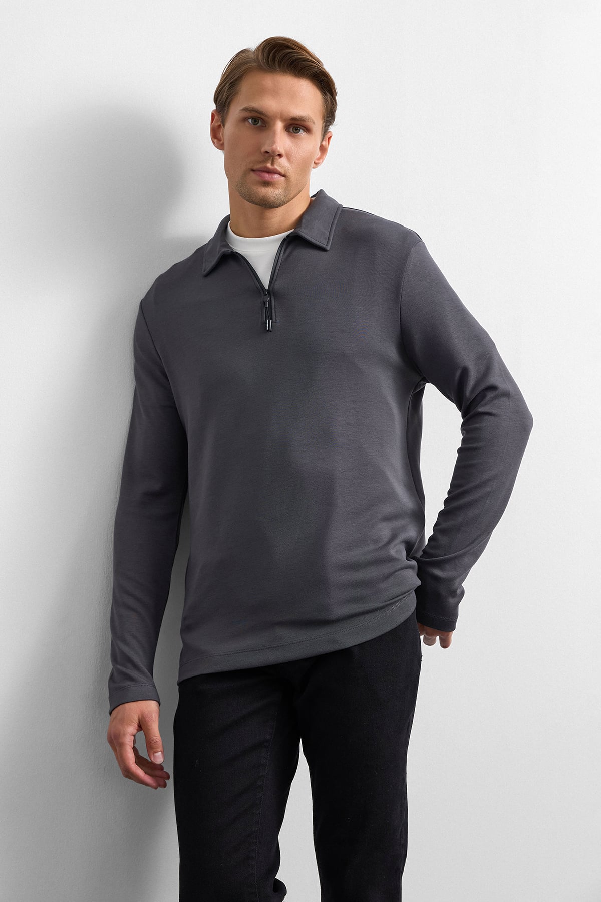 Antrasit Regular Fit Yarım Fermuarlı Sweatshirt