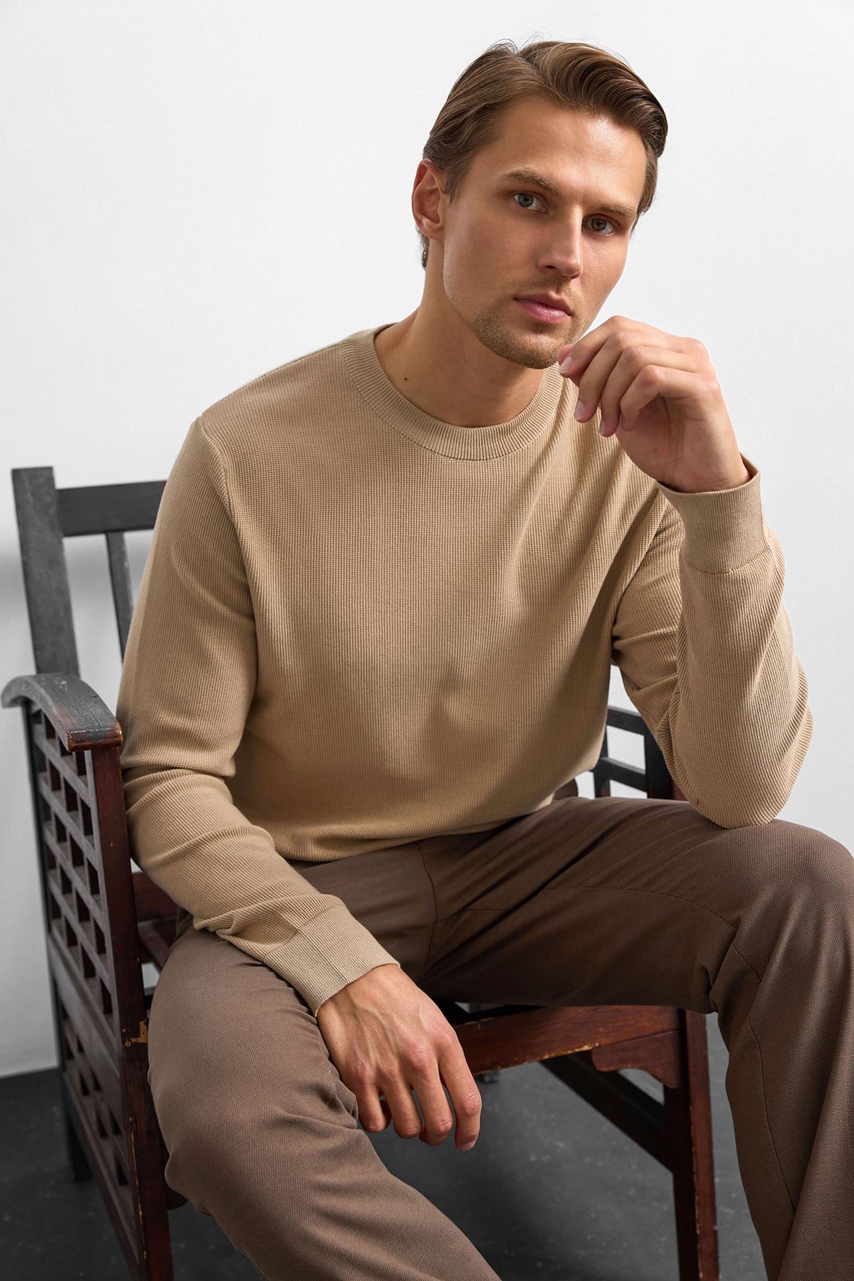 Bej Regular Fit Bisiklet Yaka Triko Kazak