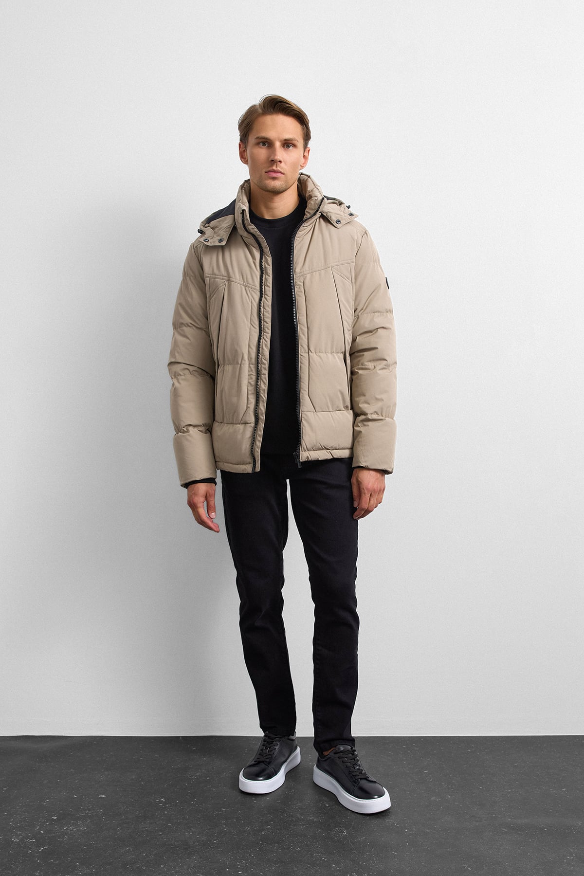 Bej Relaxed Fit Puffer Mont