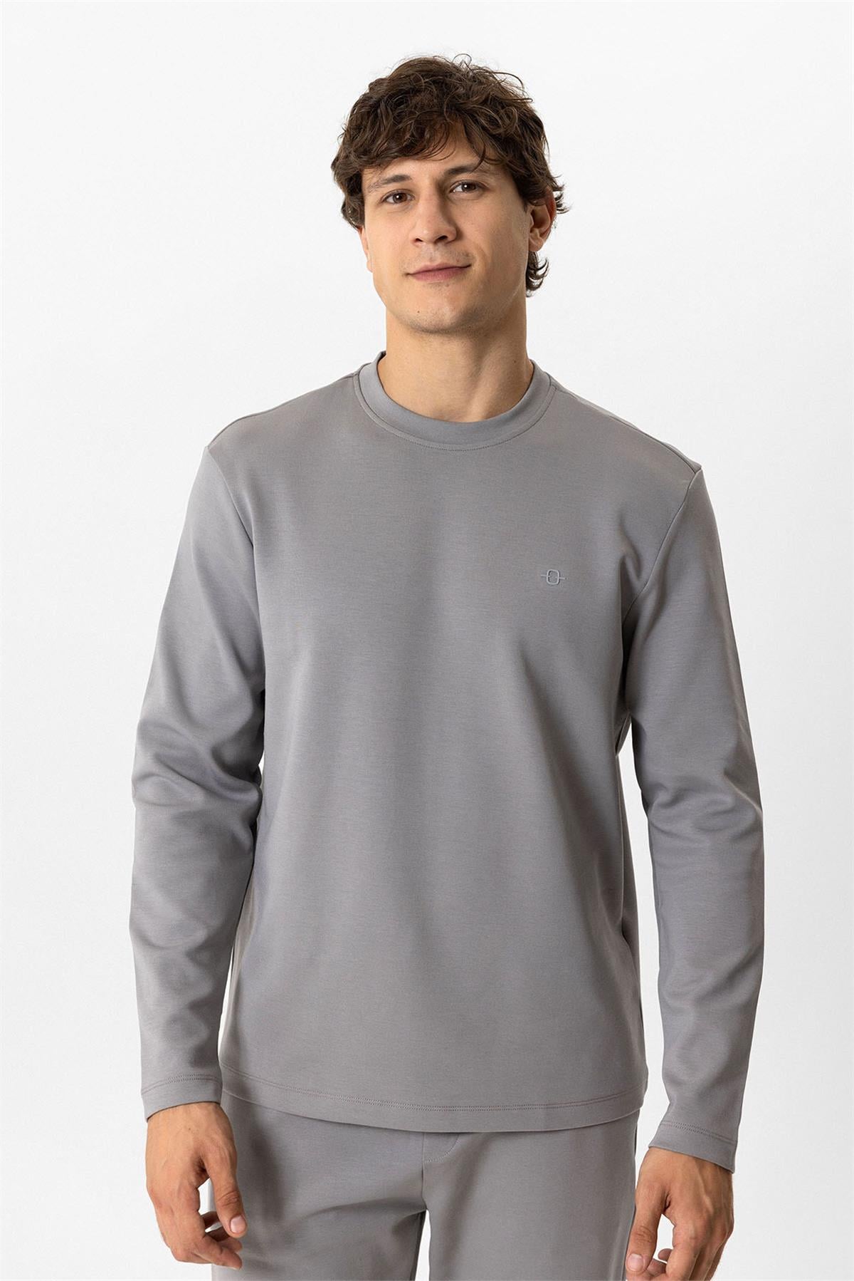 Gri Regular Fit Bisiklet Yaka Sweatshirt