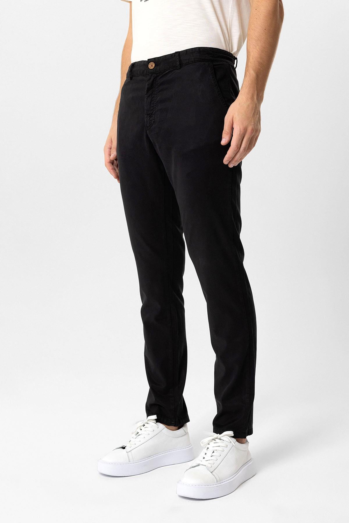 Siyah Slim Fit Pamuklu Beli Bağcıklı Yan Cep Chino Pantolon