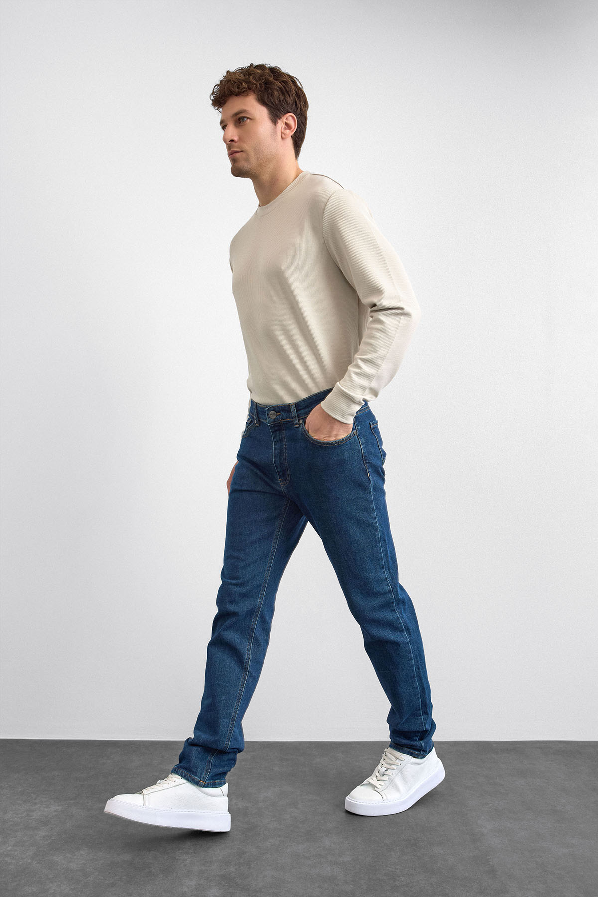 Koyu Lacivert Denim Pantolon