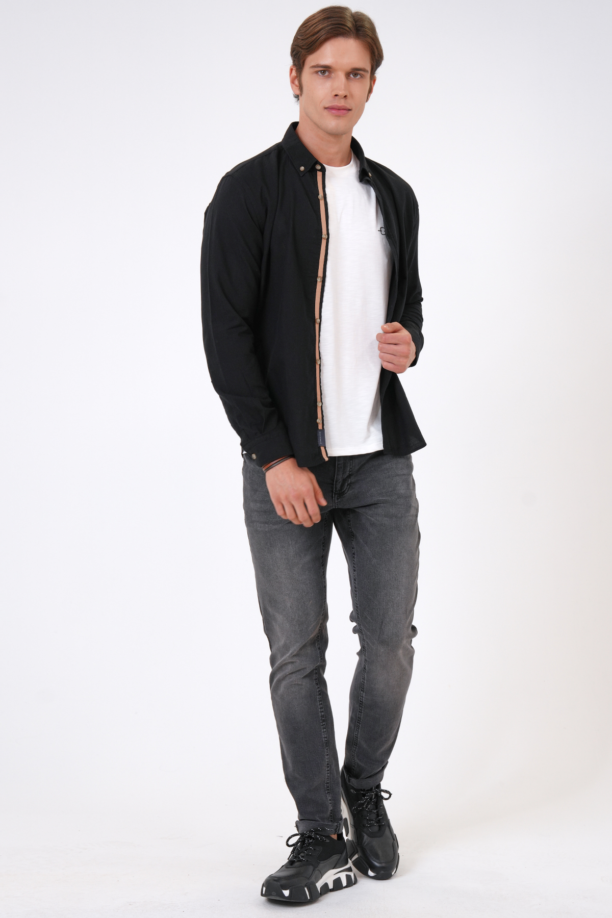 Siyah Slim Fit %100 Pamuk Kolay Ütülenebilir Oxford Gömlek