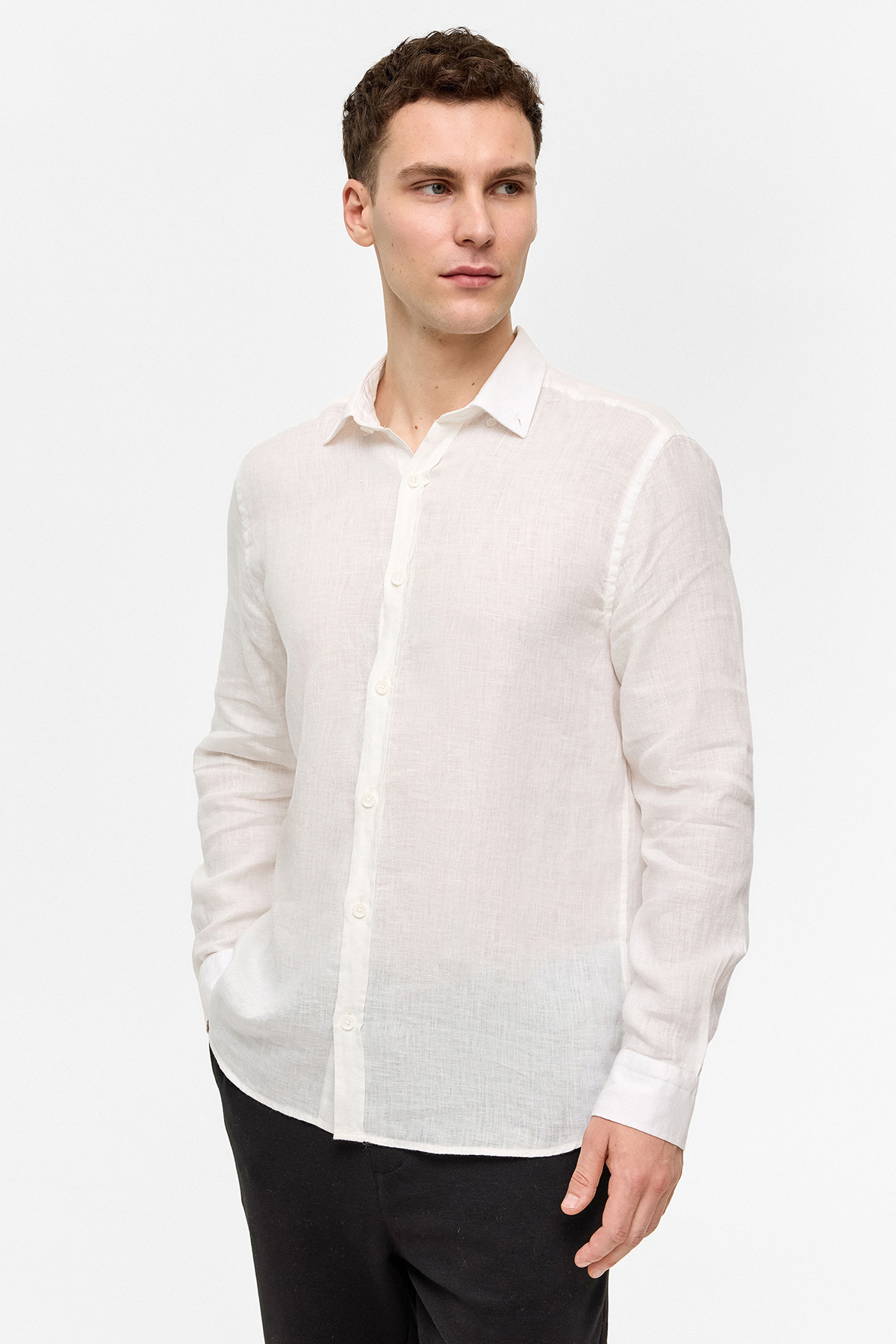 Beyaz Comfort Uzun Kollu Gömlek