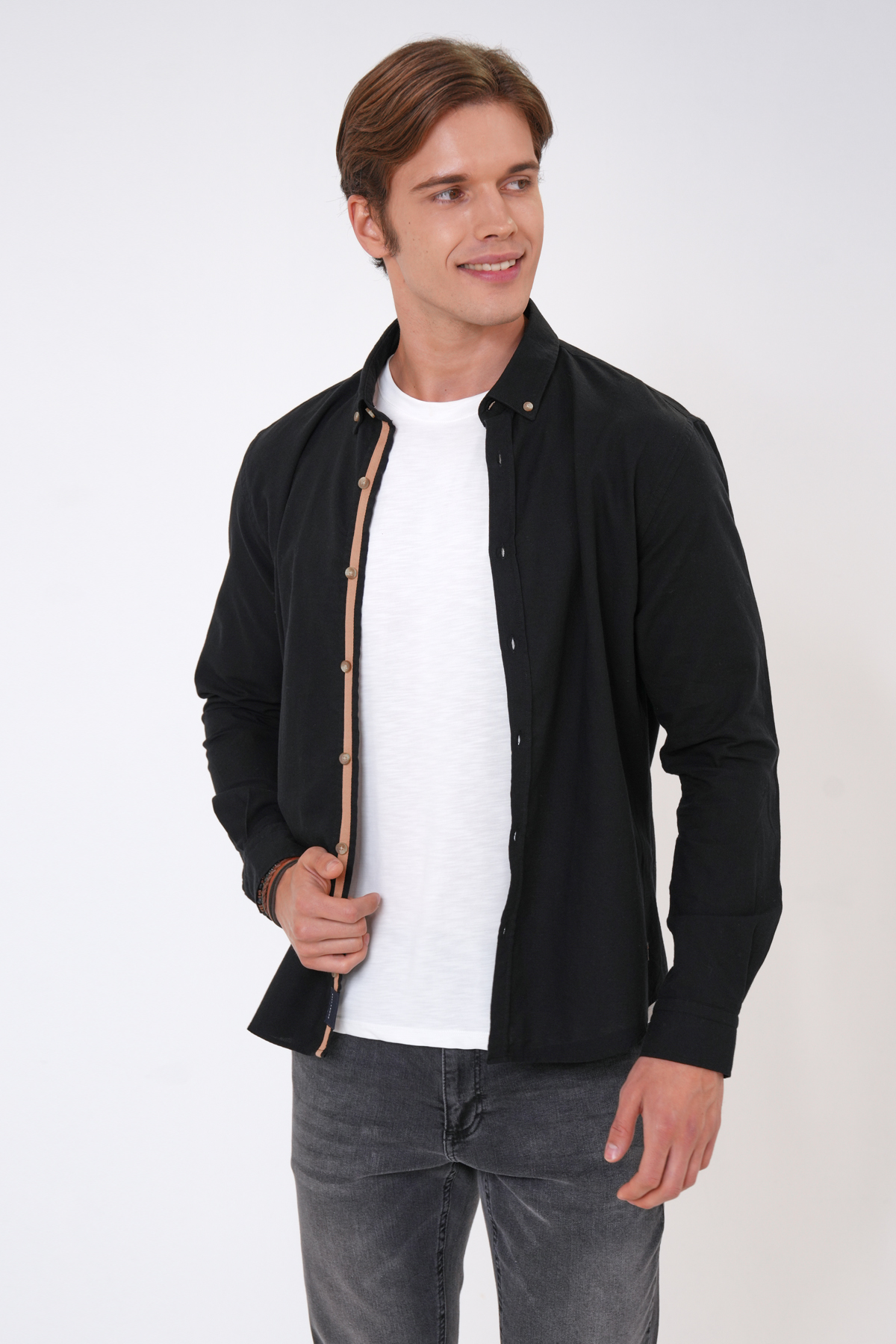 Siyah Slim Fit %100 Pamuk Kolay Ütülenebilir Oxford Gömlek